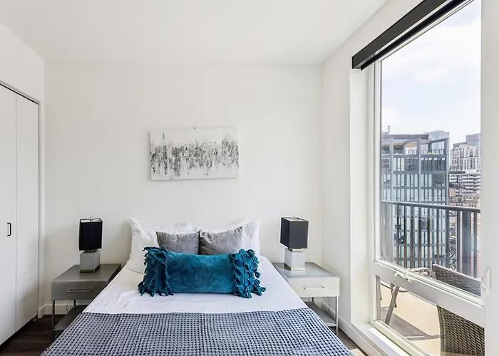 3br Luxury Modern Chicago